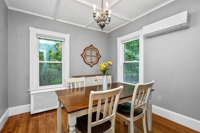 5 Prospect St, Attleboro, MA 02703