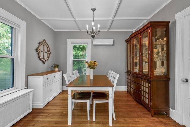 5 Prospect St, Attleboro, MA 02703