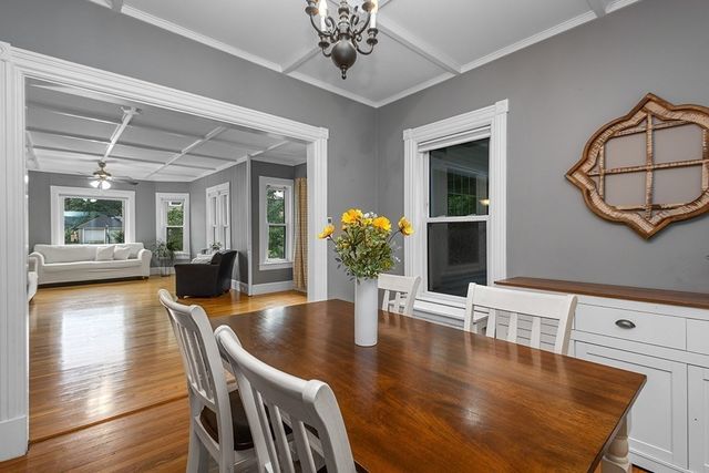 5 Prospect St, Attleboro, MA 02703