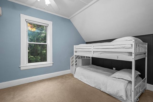 5 Prospect St, Attleboro, MA 02703