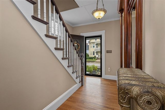 5 Prospect St, Attleboro, MA 02703