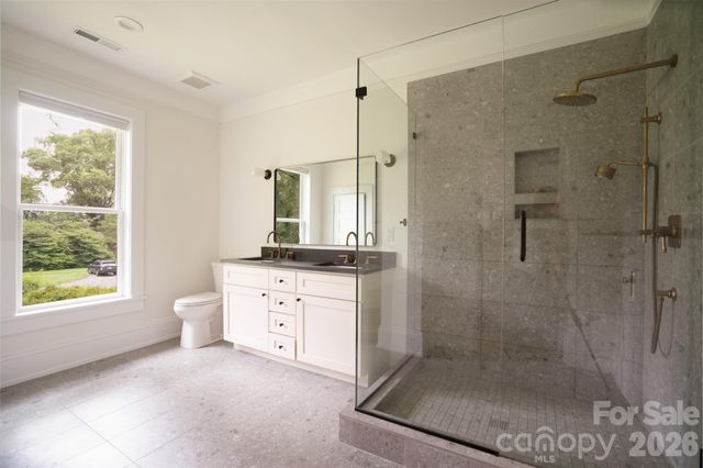 600 E Main Street, Brevard, NC 28712