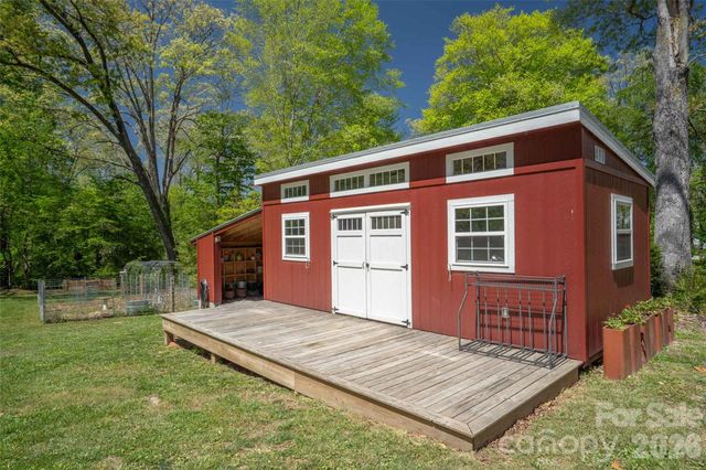 600 E Main Street, Brevard, NC 28712