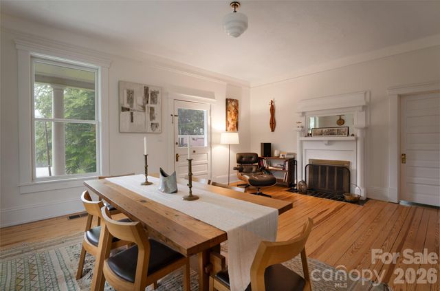 600 E Main Street, Brevard, NC 28712