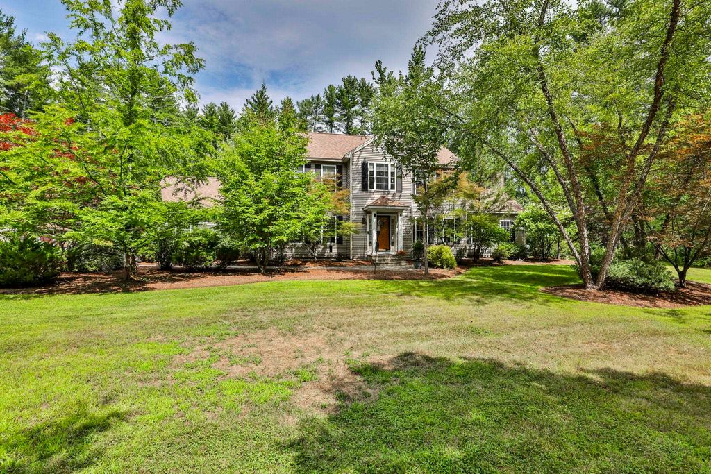 5 Heron Marsh Lane, Brookline, NH 03033