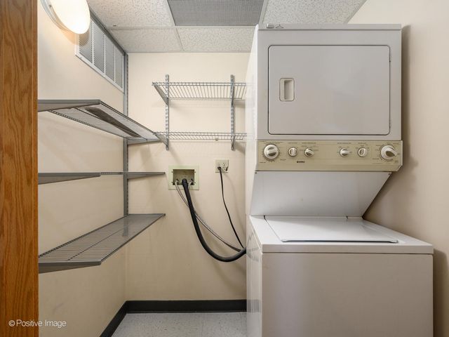 910 S Michigan Avenue 1811, Chicago, IL 60605