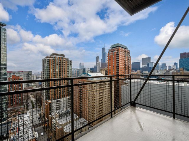 910 S Michigan Avenue 1811, Chicago, IL 60605