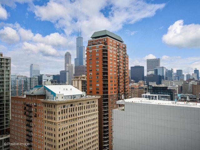 910 S Michigan Avenue 1811, Chicago, IL 60605