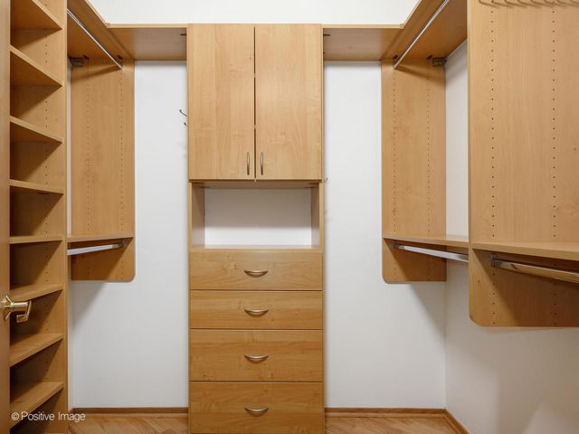 910 S Michigan Avenue 1811, Chicago, IL 60605