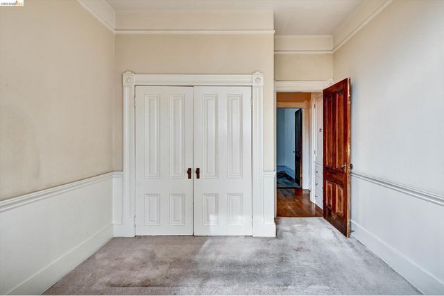 1822 Clinton Ave, Alameda, CA 94501