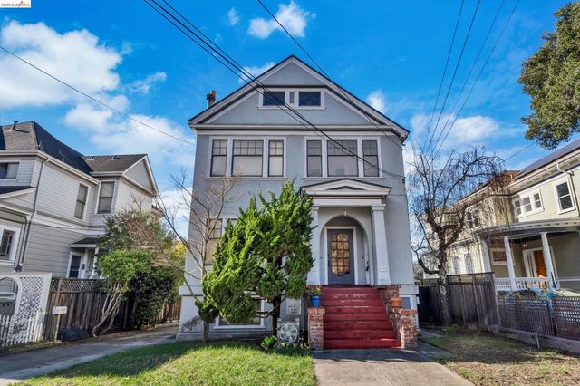 1822 Clinton Ave, Alameda, CA 94501