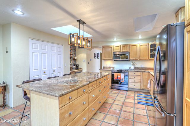 14181 E Reata Pozo, Tucson, AZ 85747