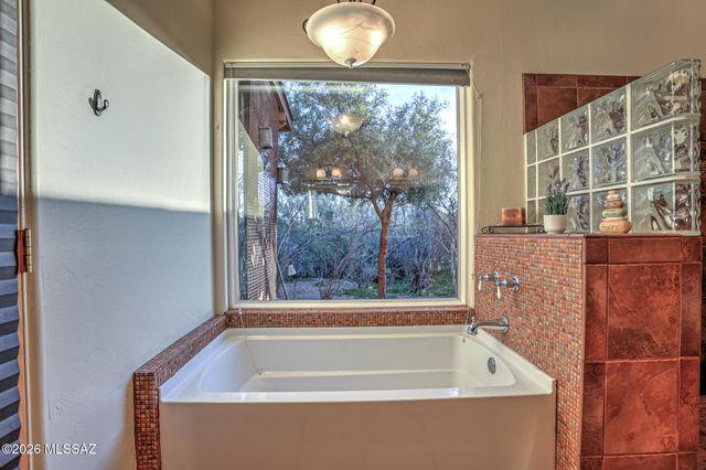 14181 E Reata Pozo, Tucson, AZ 85747