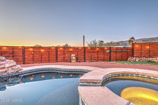 14181 E Reata Pozo, Tucson, AZ 85747