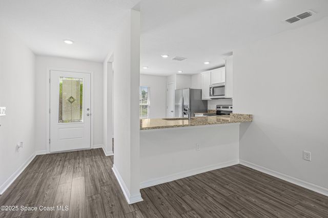 1155 Saturn Street SE, Palm Bay, FL 32909