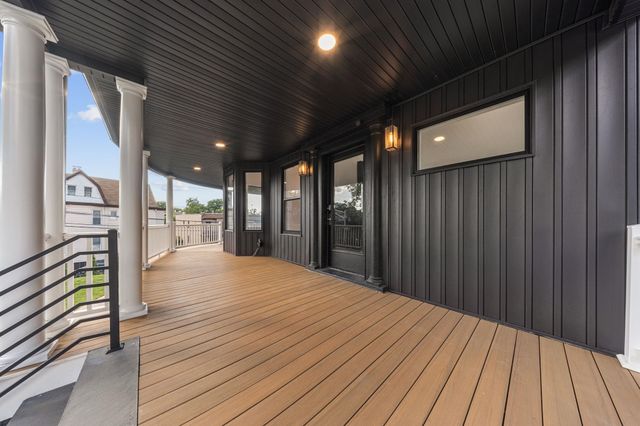 711-715 BOULEVARD, Weehawken, NJ 07086