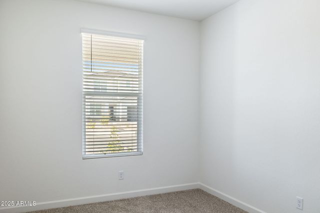 17807 W VOGEL Avenue, Waddell, AZ 85355