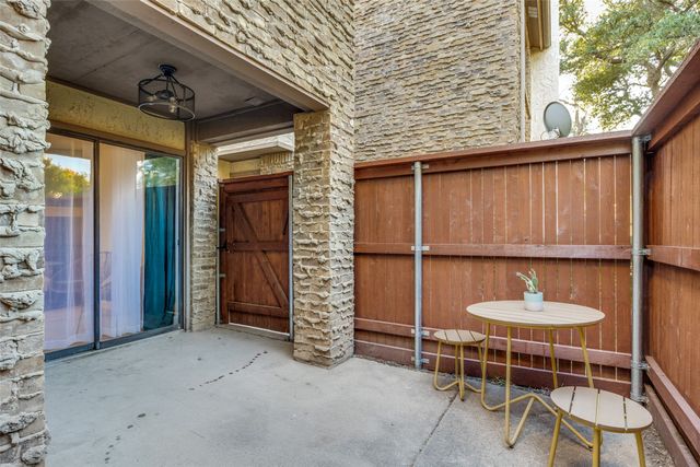 336 Melrose Drive 6B, Richardson, TX 75080