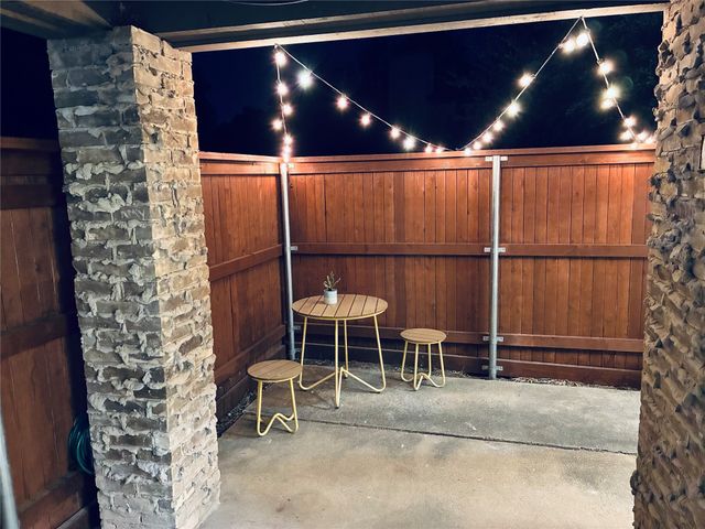 336 Melrose Drive 6B, Richardson, TX 75080