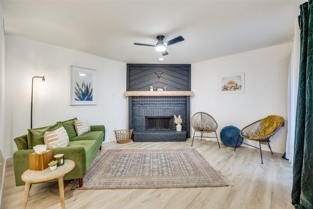 336 Melrose Drive 6B, Richardson, TX 75080