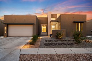 9204 Balloon Glow Lane NE, Albuquerque, NM 87113