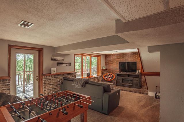 30483 Lake Logan Road, Logan, OH 43138