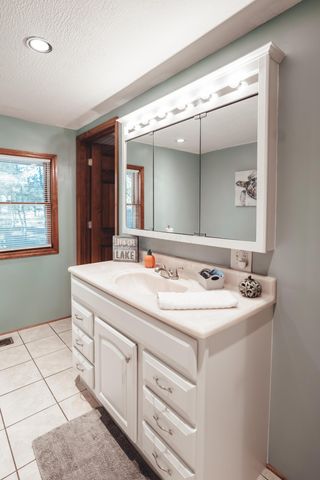 30483 Lake Logan Road, Logan, OH 43138