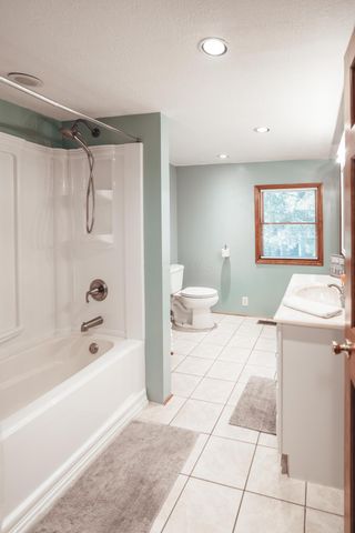 30483 Lake Logan Road, Logan, OH 43138