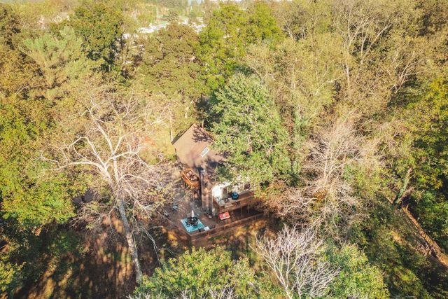 30483 Lake Logan Road, Logan, OH 43138