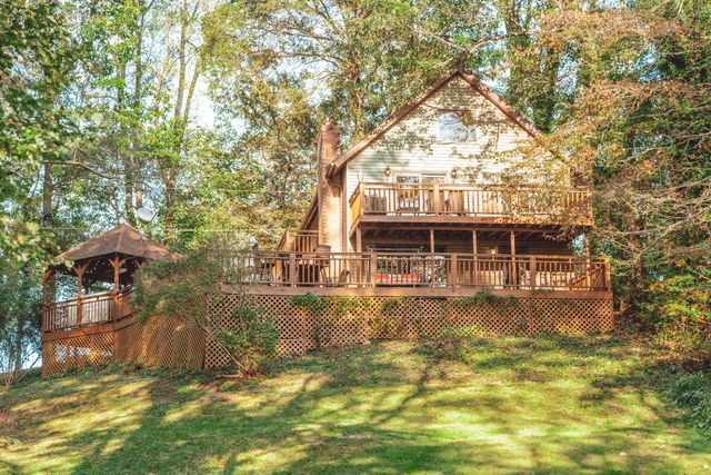 30483 Lake Logan Road, Logan, OH 43138