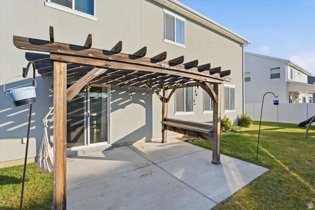 3488 S SUGAR PINE DR, Syracuse, UT 84075