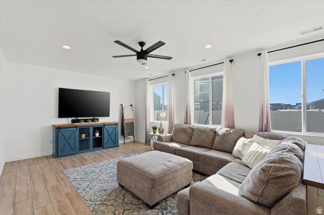 3488 S SUGAR PINE DR, Syracuse, UT 84075