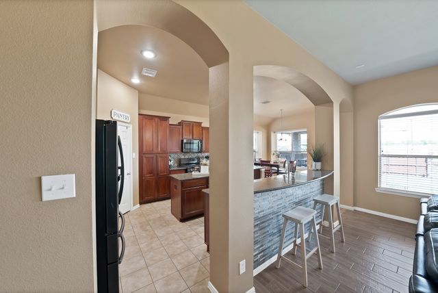 917 White Porch Avenue, Forney, TX 75126