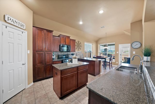 917 White Porch Avenue, Forney, TX 75126