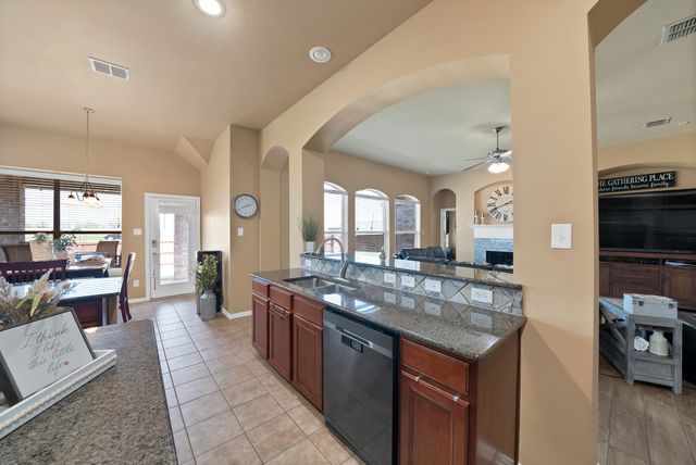 917 White Porch Avenue, Forney, TX 75126