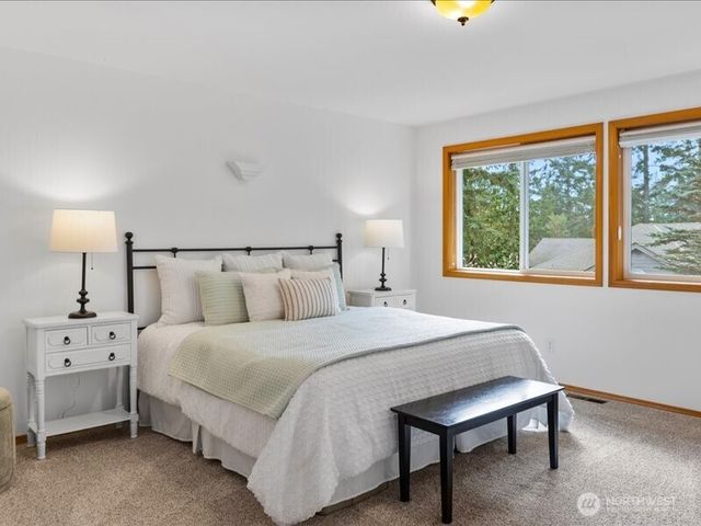 321 N 188th Street, Shoreline, WA 98133