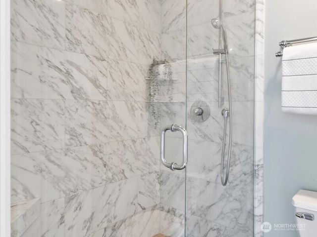 321 N 188th Street, Shoreline, WA 98133