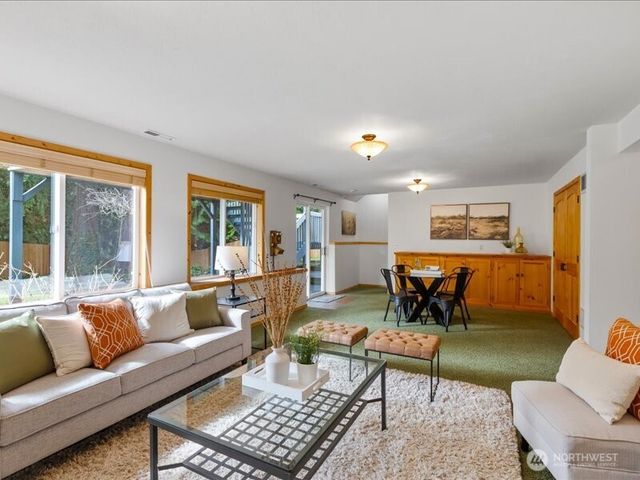 321 N 188th Street, Shoreline, WA 98133