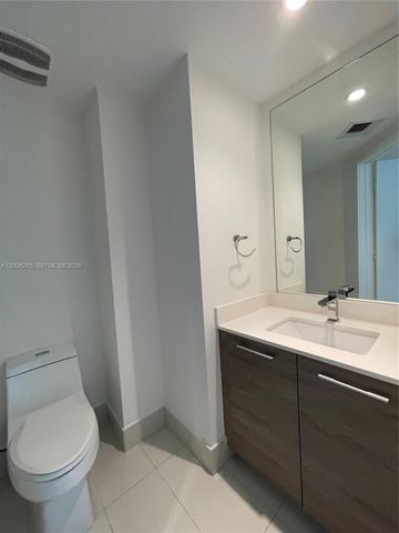 1300 S Miami Ave 2009, Miami, FL 33131