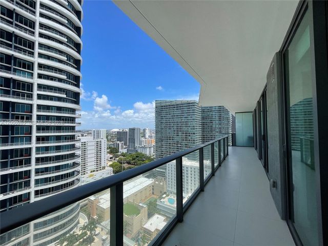 1300 S Miami Ave 2009, Miami, FL 33131