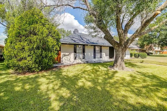 1609 Heather Glen Court, Richardson, TX 75081