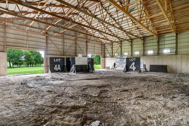 11069 State Highway OO, Wright City, MO 63390