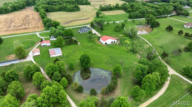 11069 State Highway OO, Wright City, MO 63390