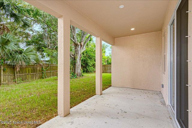 958 Chace Lane NE, Palm Bay, FL 32905