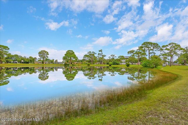 958 Chace Lane NE, Palm Bay, FL 32905