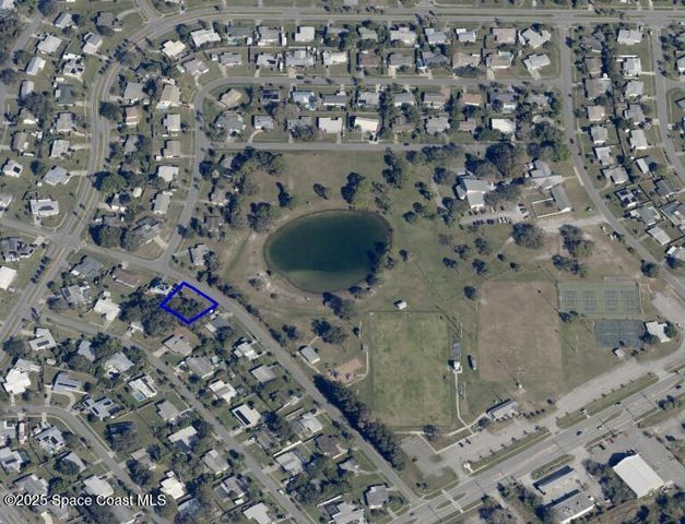958 Chace Lane NE, Palm Bay, FL 32905