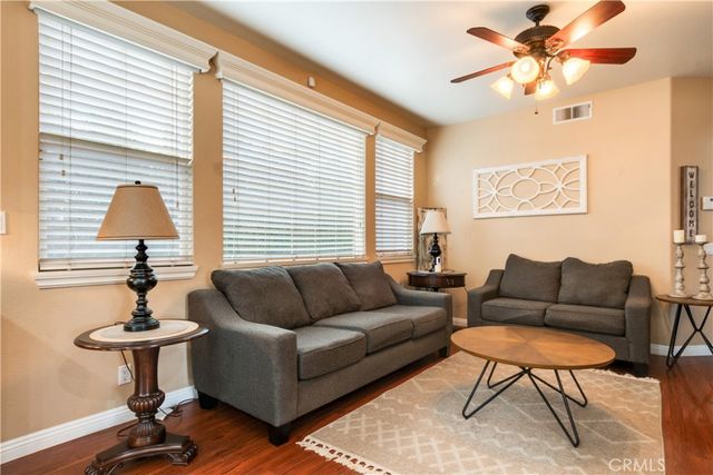 14834 Shetland Lane, Fontana, CA 92336