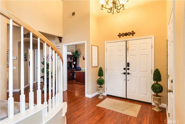 14834 Shetland Lane, Fontana, CA 92336