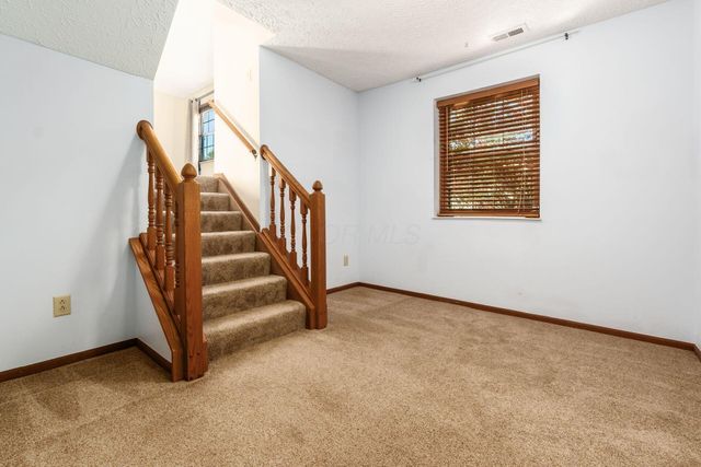 3894 Maidens Larne Drive, Columbus, OH 43221