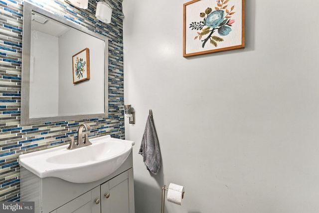 218 RAMBLEWOOD DR, Deptford, NJ 08080